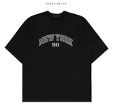 New York Embo Lettering T-shirt