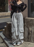 Naad Stitch Big Pocket Cargo Pants