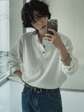 Pressure rib button warmer long sleeve t-shirt