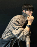 Rope high neck cable zip-up knit