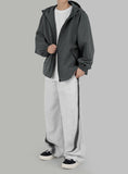 Calf sweatpants
