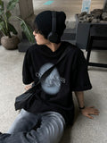 Spray painting short sleeve tee