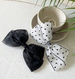 Piano dot ribbon hairpin