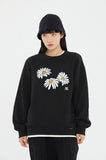TRIPLE DAISY CREWNECK
