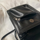 Inoi Minimalist Crossbody Bag
