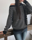 [Muffler SET] Ked Stripe Off-Shoulder Long-Sleeve Knit