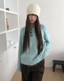 Seuha Henry Neck Button Overfit Knit