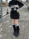 Cable cargo skirt