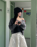 Bare Cable V-Neck Crop Knit