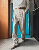 Deep corduroy one-tuck pants