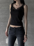 Vero lace sleeveless