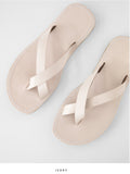 Chiffle Leather Flip Flops
