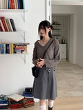 wave punching layered V-neck crop L/S KT