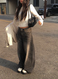 [MADE] Mecca Button Unbalanced Off-Shoulder Slit T-shirt
