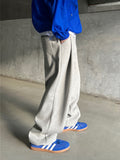 Deep Side Tuck Sweatpants