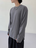 Silket Hand Warmer Basic T-shirt