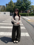 Picker V-neck Loose Cable Knit