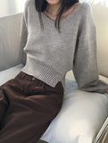 Bien off-shoulder two-way button open V-neck long-sleeved knitwear