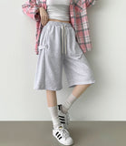 Folding Cut Snap Knee Length Bermuda Shorts