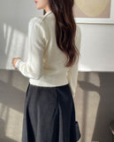 Debiju Pearl Button Collar Knit