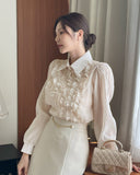 Shearling Frill Pearl Collar Blouse