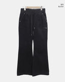 Loen Low-Rise Bootcut Banding Pants
