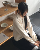 Miden color matching half button pocket collar knit