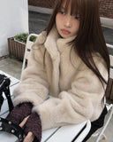 Horn Hidden Hook Fur Short Jacket