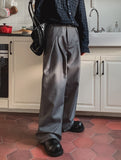 Ridi V-tuck wide slacks