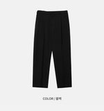 Dev one tuck semi-wide banding slacks