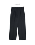 Feed one tuck wide slacks