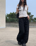 Nelly off-lace frill sleeveless blouse