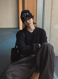 Official cable V-neck knit