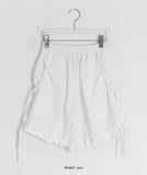 Hisami Strap Banding Frill Bermuda Pants