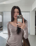 Melt button pocket U-neck hood