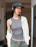 OVERLOCK SLEEVELESS