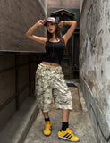 Off military cargo bermuda pants