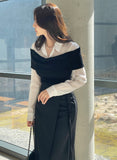 Monta Color Matching Off-Shoulder Knit Layered Shirt