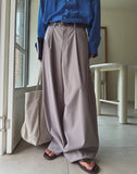 Chid pin tuck wide slacks