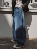 Lip Pocket Brush Denim Pants