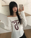 Dua Number Star Printed Unbalanced Off-Shoulder Long-Sleeve T-Shirt