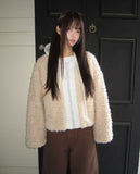 Sell Fluffy Fur Color Matching Quilted Hood Zip-Up Jumper