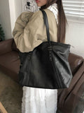 Pio Three Star Studded Shoulder Bag