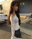 [MADE] Mecca Button Unbalanced Off-Shoulder Slit T-shirt