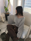 Bien off-shoulder two-way button open V-neck long-sleeved knitwear