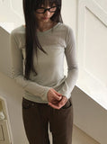 Gilmohi Layered U-Neck Long Sleeve Tee