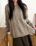 Veda cable round neck over wool knit