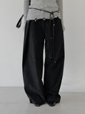 Unbalanced pintuck cotton pants