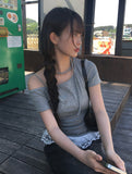 Bulk lace one-off strap short sleeve T-shirt