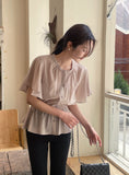 Lines Flare Pintuck Shirring Blouse